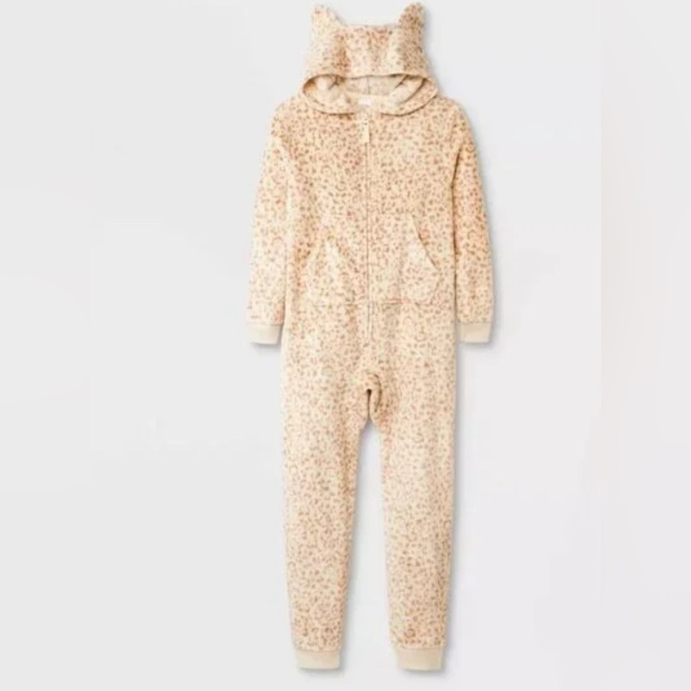 Cat &Jack girls union pajama suit with hoodie
